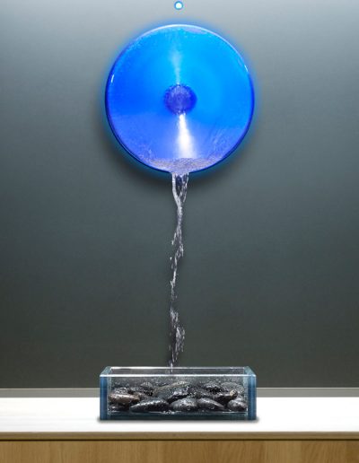 Einbauwasserspender mit LED-Beleuchtung